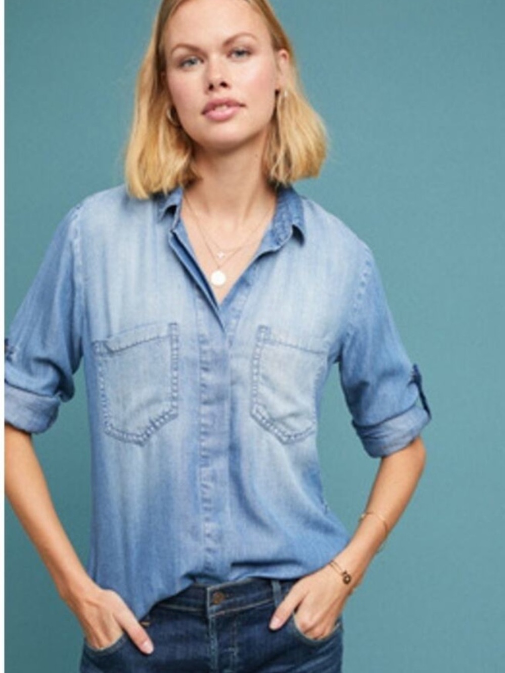 Anthropologie Cloth & Stone Split-Back Chambray Buttondown Shirt, M